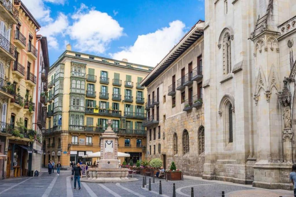شقة Cultura Y Gastronomia En El Casco Viejo بلباو المظهر الخارجي الصورة